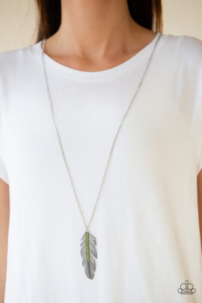 Sky Quest Green Necklace