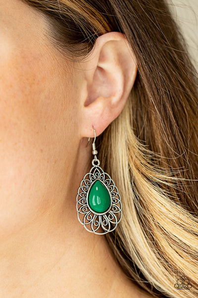 Dream STAYCATION Green Earring