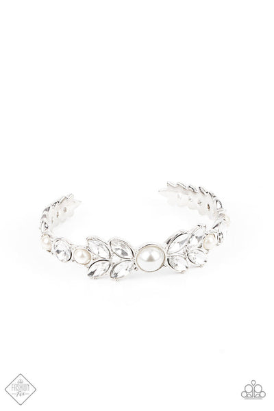 Regal Reminiscence White Bracelet