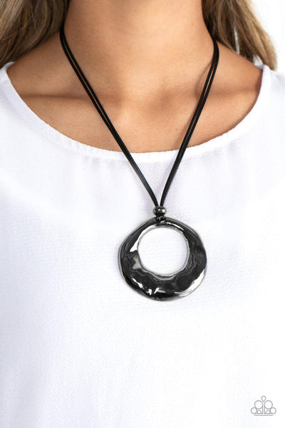 Tectonic Treasure Black Necklace